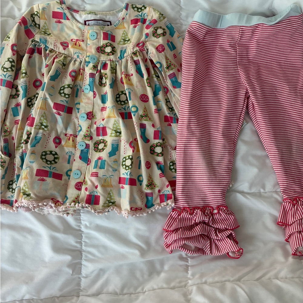 SweetHoney Festive Pajama Set - Cream and Pink